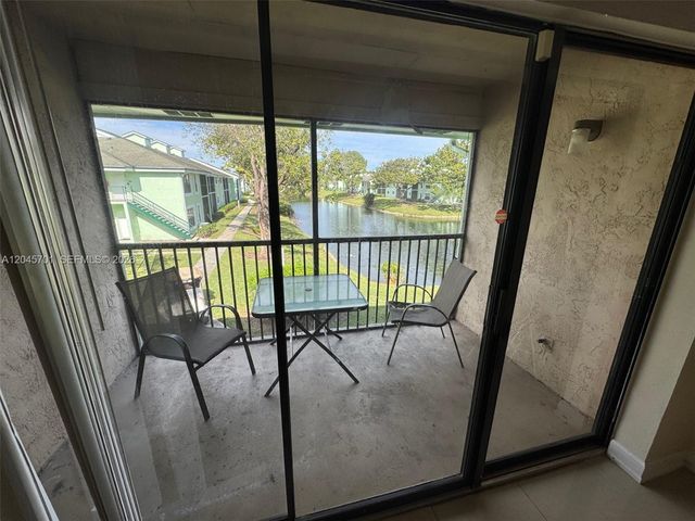 8787 NW 39th Street 8787, Sunrise, FL 33351