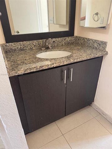 8787 NW 39th Street 8787, Sunrise, FL 33351