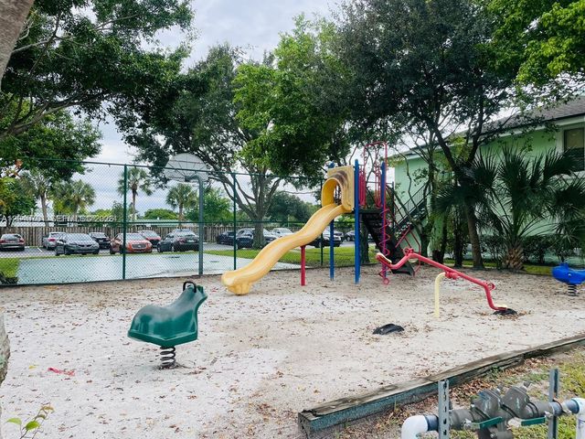 8787 NW 39th Street 8787, Sunrise, FL 33351