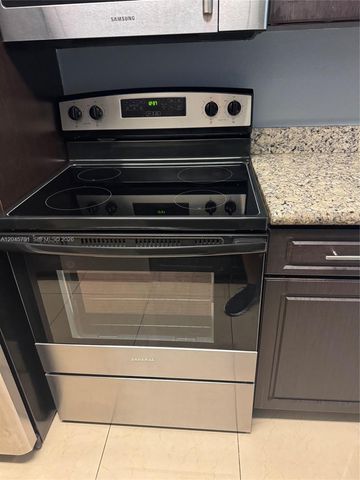 8787 NW 39th Street 8787, Sunrise, FL 33351