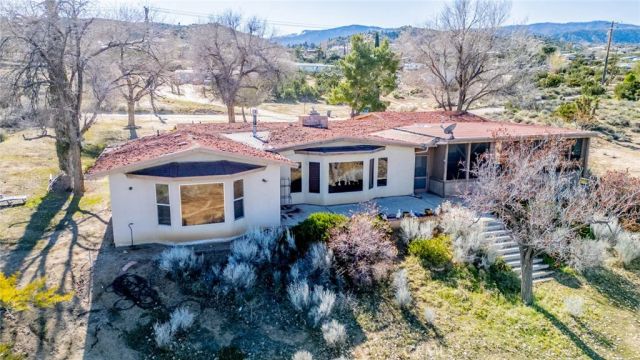 3230 Silver Ridge, Pinon Hills, CA 92372