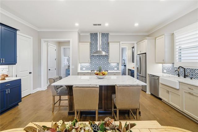 1045 Cagle Creek Overlook, Canton, GA 30115