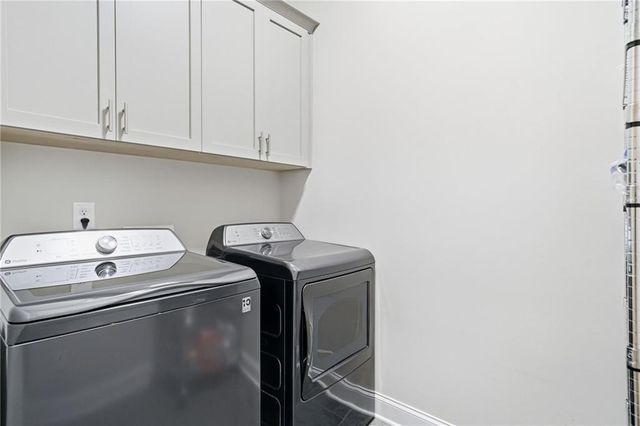 1045 Cagle Creek Overlook, Canton, GA 30115