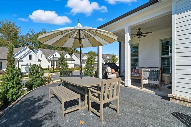 1045 Cagle Creek Overlook, Canton, GA 30115