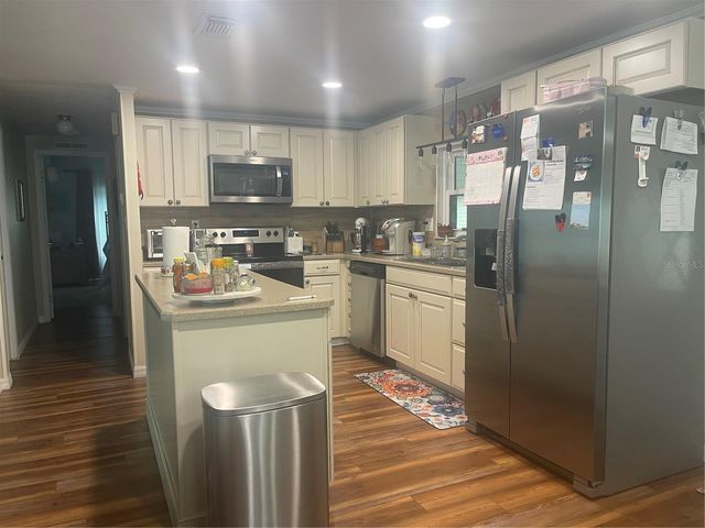 112 LYONIA LANE, Wildwood, FL 34785