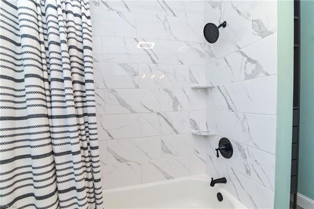 1536 Bainbridge BLVD, Chesapeake, VA 23324