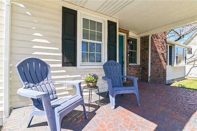 1536 Bainbridge BLVD, Chesapeake, VA 23324