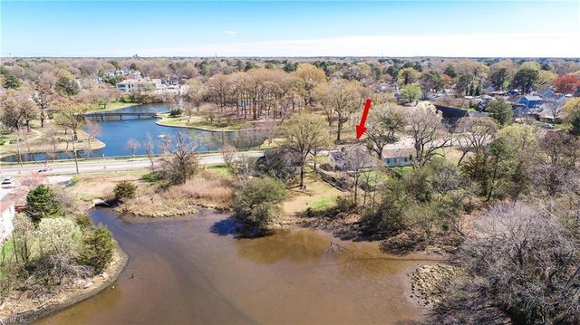 1536 Bainbridge BLVD, Chesapeake, VA 23324