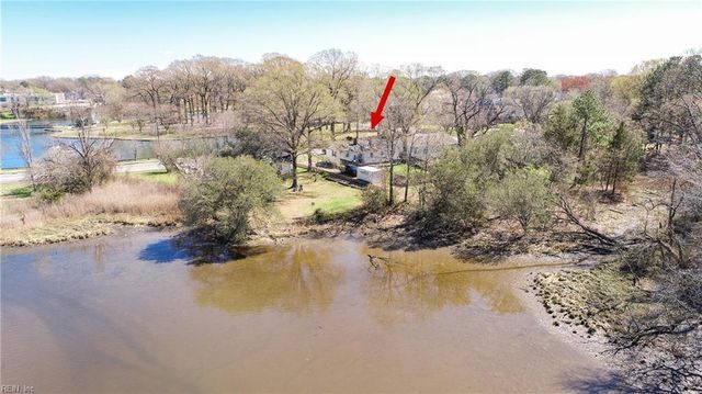 1536 Bainbridge BLVD, Chesapeake, VA 23324