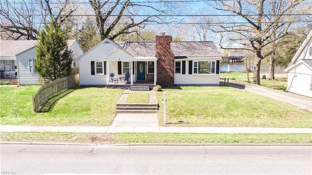 1536 Bainbridge BLVD, Chesapeake, VA 23324