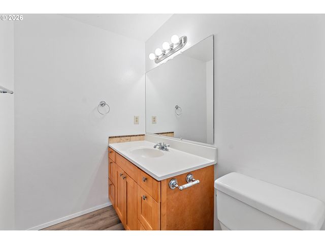15641 Se HUGH Ave, Milwaukie, OR 97267