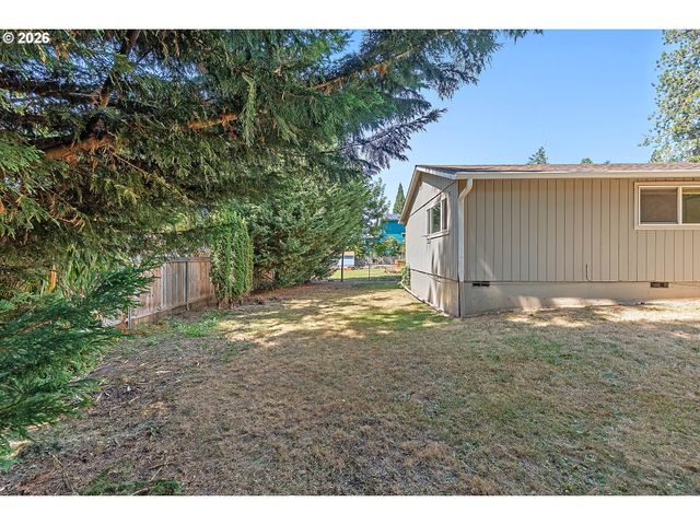 15641 Se HUGH Ave, Milwaukie, OR 97267