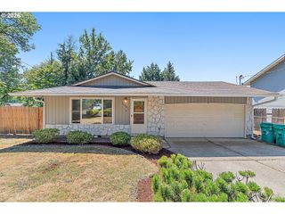15641 Se HUGH Ave, Milwaukie, OR 97267