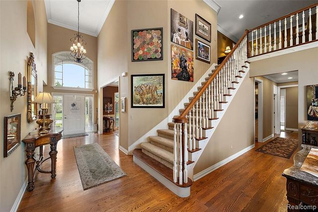 54232 Carrington Drive, Shelby Twp, MI 48316