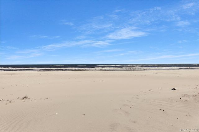 279 Dune Road 2, Westhampton Beach, NY 11978