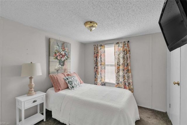 3254 Woodstock RD, Gloucester, VA 23061