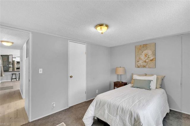 3254 Woodstock RD, Gloucester, VA 23061