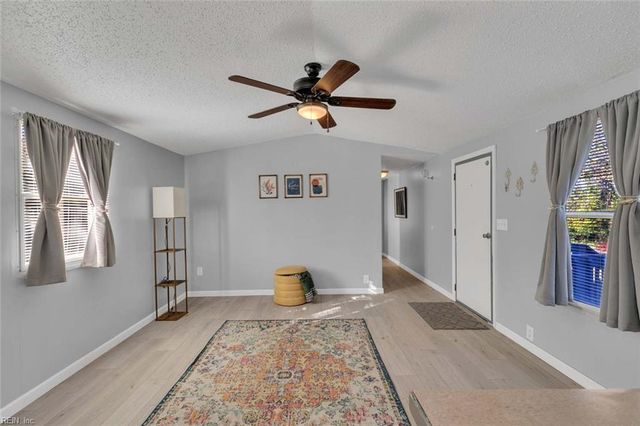 3254 Woodstock RD, Gloucester, VA 23061