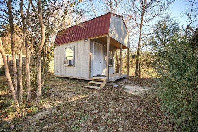 3254 Woodstock RD, Gloucester, VA 23061