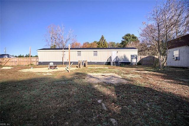 3254 Woodstock RD, Gloucester, VA 23061