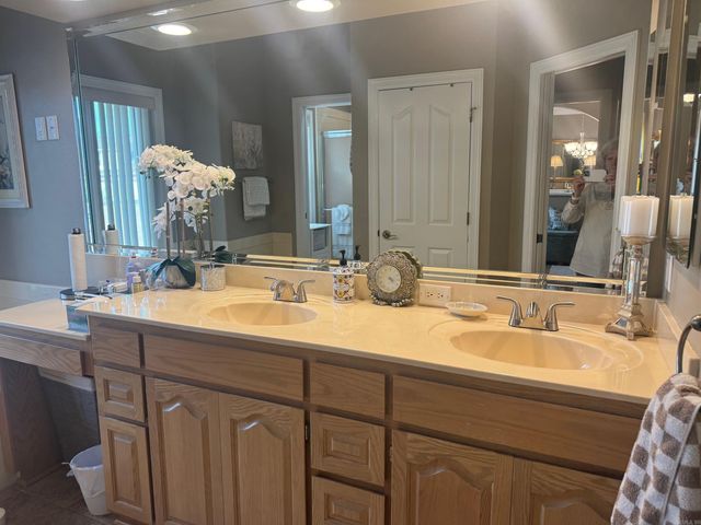 29 LINARES LANE, Hot Springs Village, AR 71909