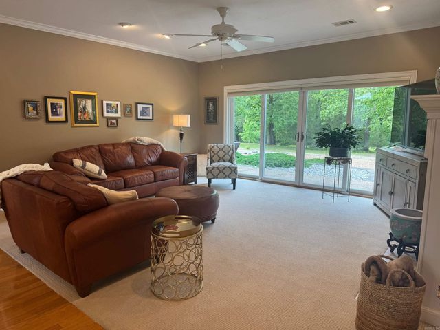 29 LINARES LANE, Hot Springs Village, AR 71909
