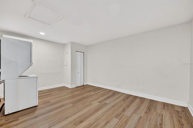 1311 E CARACAS STREET, Tampa, FL 33603