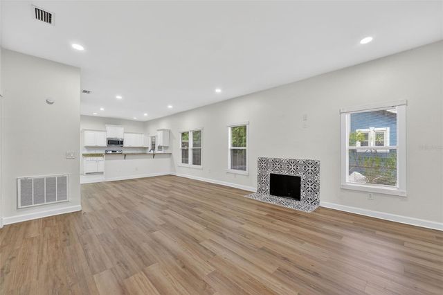 1311 E CARACAS STREET, Tampa, FL 33603