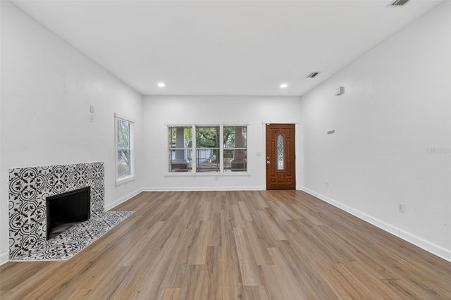 1311 E CARACAS STREET, Tampa, FL 33603