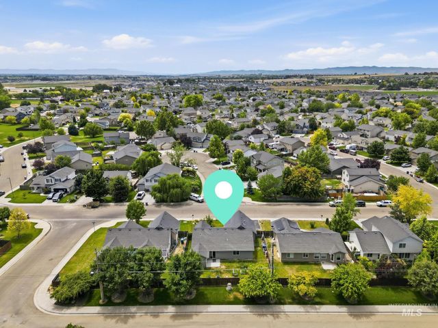 2611 Carnegie, Caldwell, ID 83607