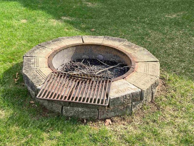 10281 Carriage Court, Plymouth, IN 46563