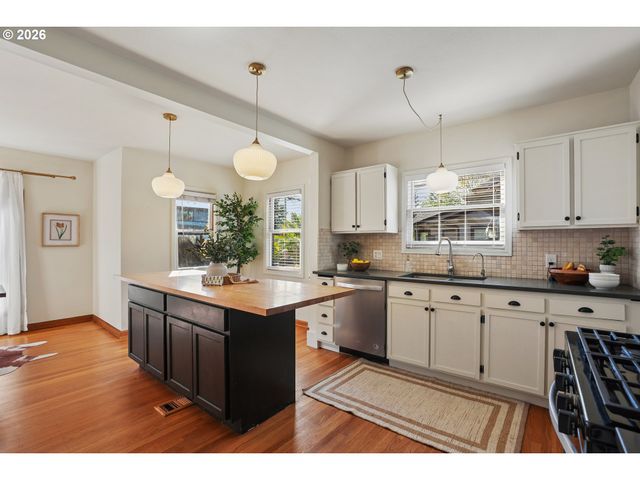 508 W 21ST St, Vancouver, WA 98660