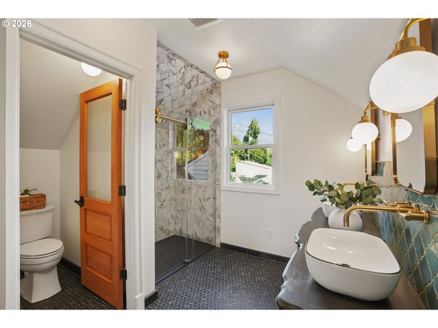 508 W 21ST St, Vancouver, WA 98660