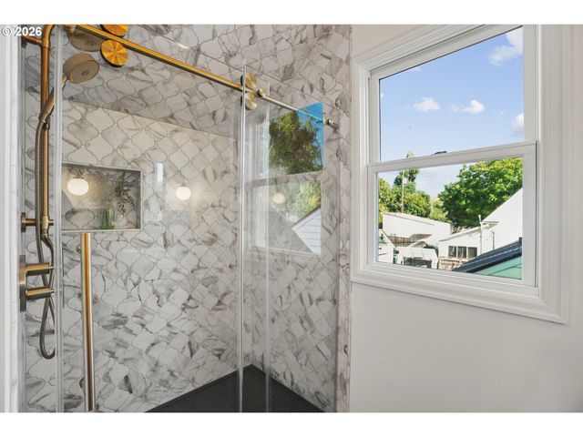 508 W 21ST St, Vancouver, WA 98660