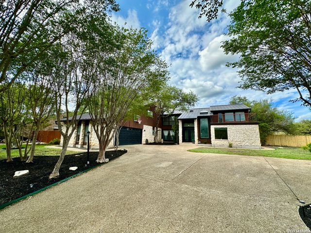 201 COUNTRY WOOD DR, San Antonio, TX 78216