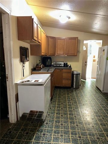 92 Vaughn NE Spur, Cartersville, GA 30121