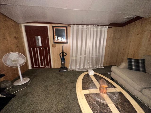 92 Vaughn Spur NE, Cartersville, GA 30121