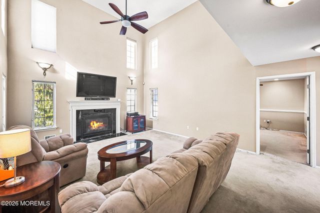 302 E Bird Village Road, Jackson, NJ 08527