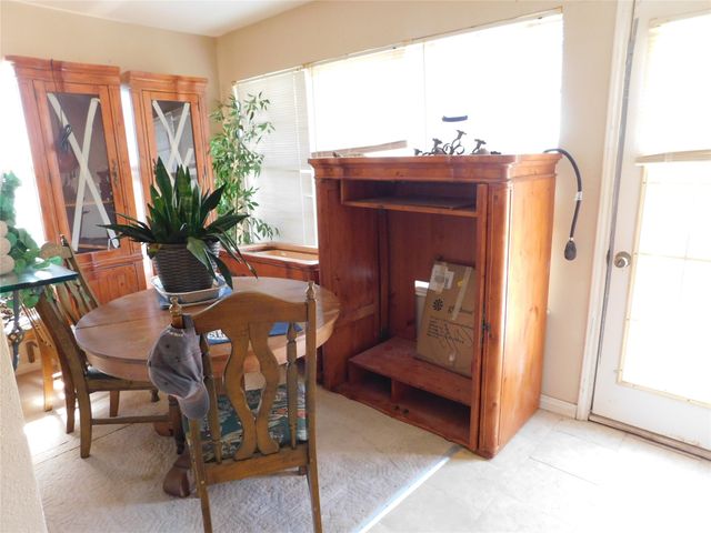 1111 Hcr 3110 S, Abbott, TX 76621