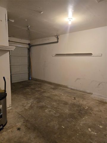 1011 Ridgemont ST, Round Rock, TX 78664