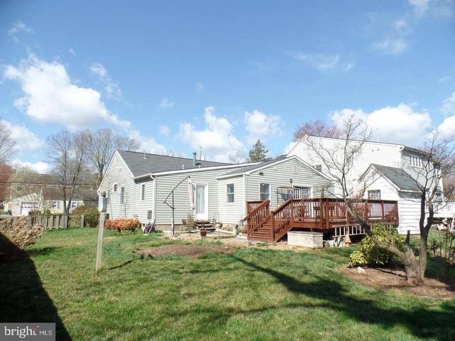 1821 PIMMIT DR, Falls Church, VA 22043