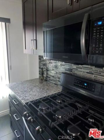 103 N Hayworth, Los Angeles, CA 90048