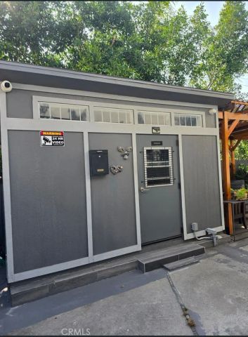 103 N Hayworth, Los Angeles, CA 90048