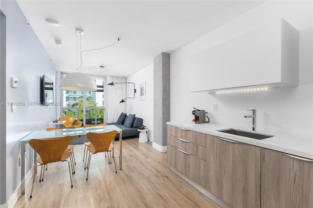 1215 West Ave 402, Miami Beach, FL 33139