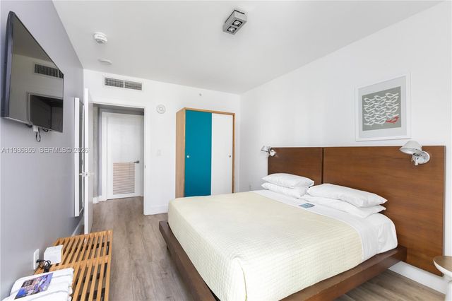 1215 West Ave 402, Miami Beach, FL 33139