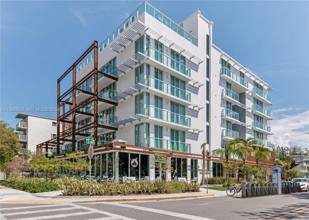 1215 West Ave 402, Miami Beach, FL 33139