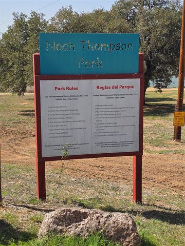 839 Cypress LN, Cottonwood Shores, TX 78657