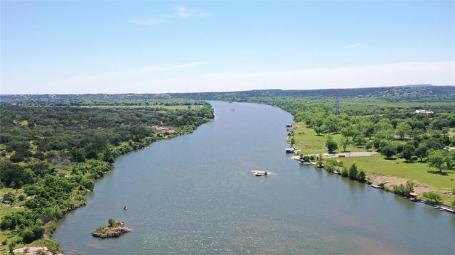 839 Cypress LN, Cottonwood Shores, TX 78657