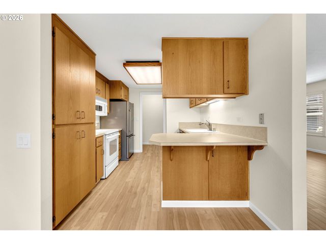 2306 Se BAYPOINT Dr, Vancouver, WA 98683