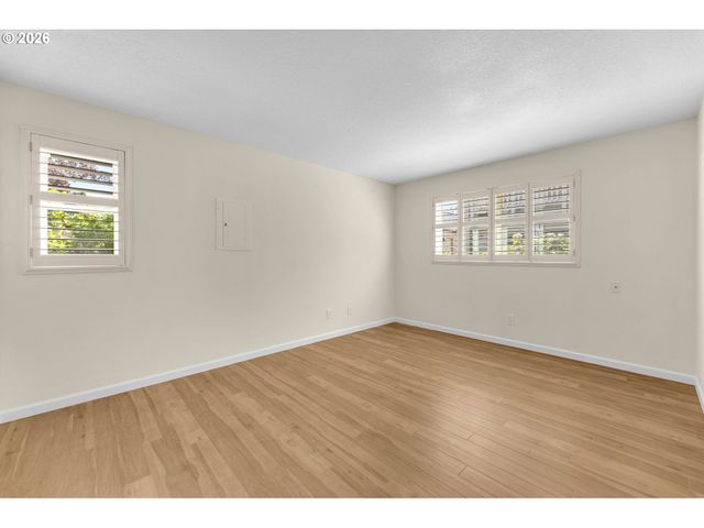 2306 Se BAYPOINT Dr, Vancouver, WA 98683